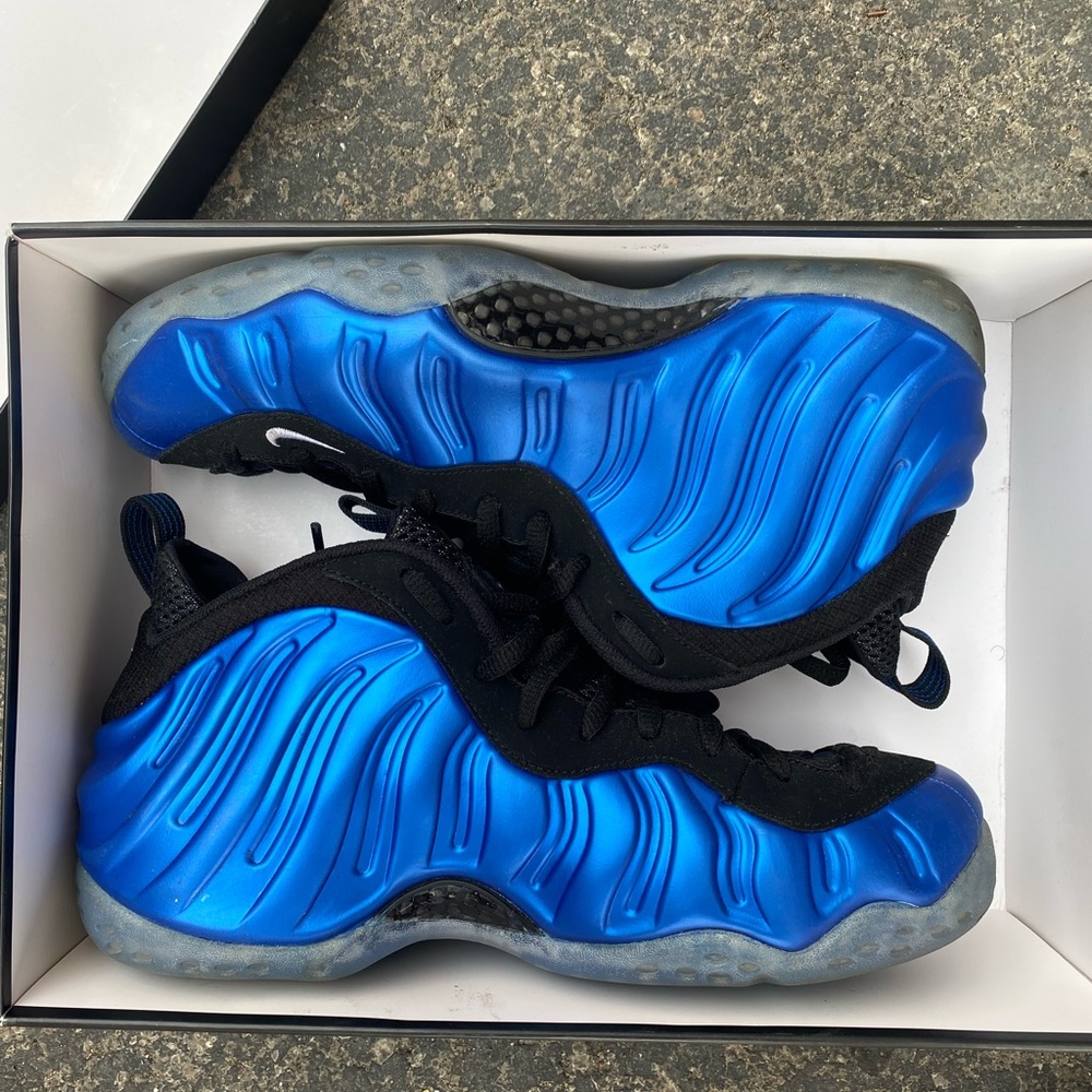 Blue penny hardaway 9.5 great condition